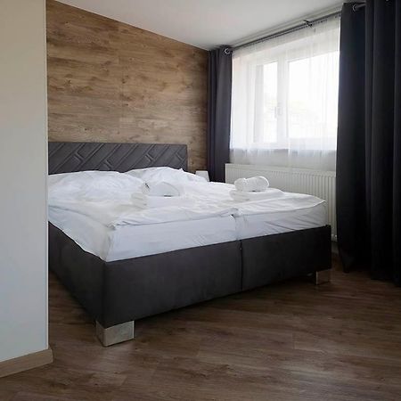 فندق Novohradska تشيسكي بوديوفيتسه المظهر الخارجي الصورة
